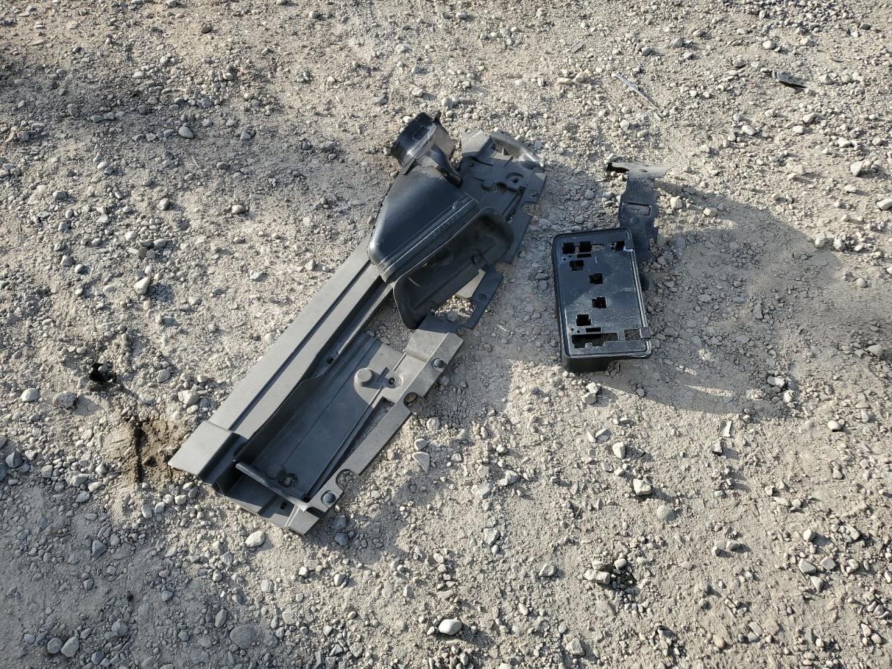 2022 Ford F150 Supercrew VIN: 1FTFW1E86NFA55571 Lot: 84780345