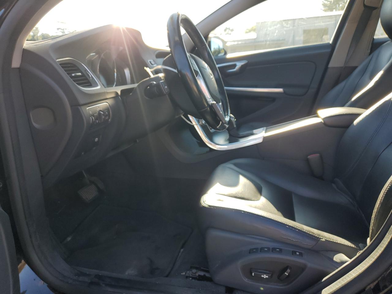 2016 Volvo S60 Premier VIN: YV1612TK0G2390266 Lot: 85542175