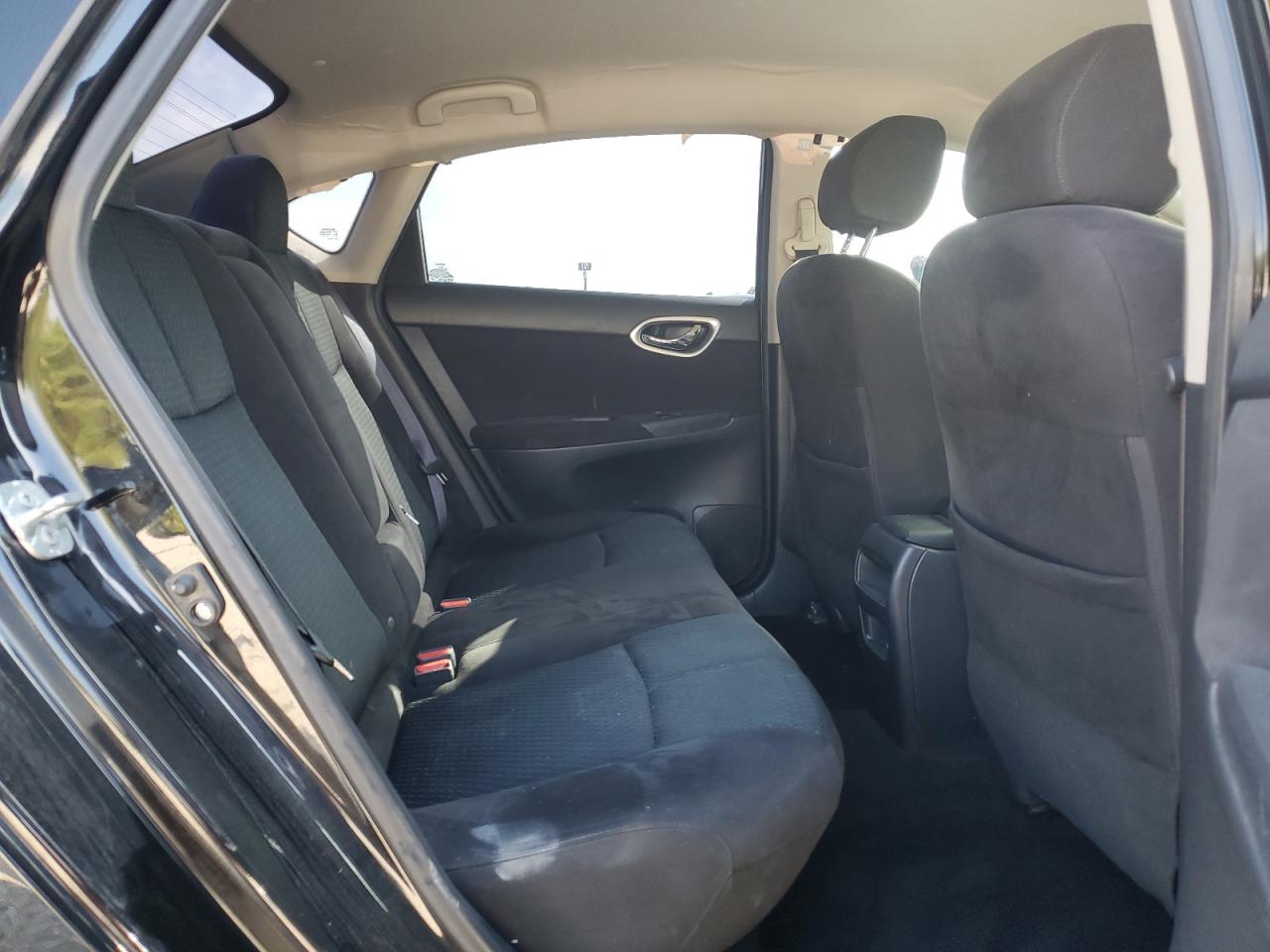 2015 Nissan Sentra S VIN: 3N1AB7AP5FY324663 Lot: 89893265