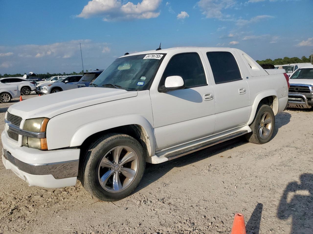 CHEVROLET AVALANCHE 2005. Lot# 84756755. VIN 3GNEC12Z05G285520. Photo 1
