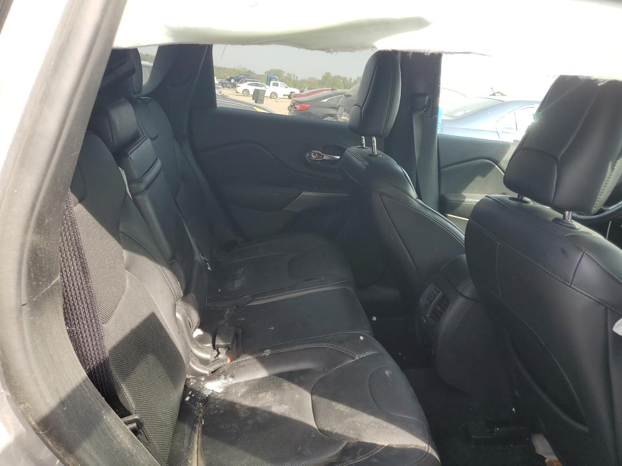 2019 Jeep Cherokee Limited VIN: 1C4PJMDN9KD194337 Lot: 84706025