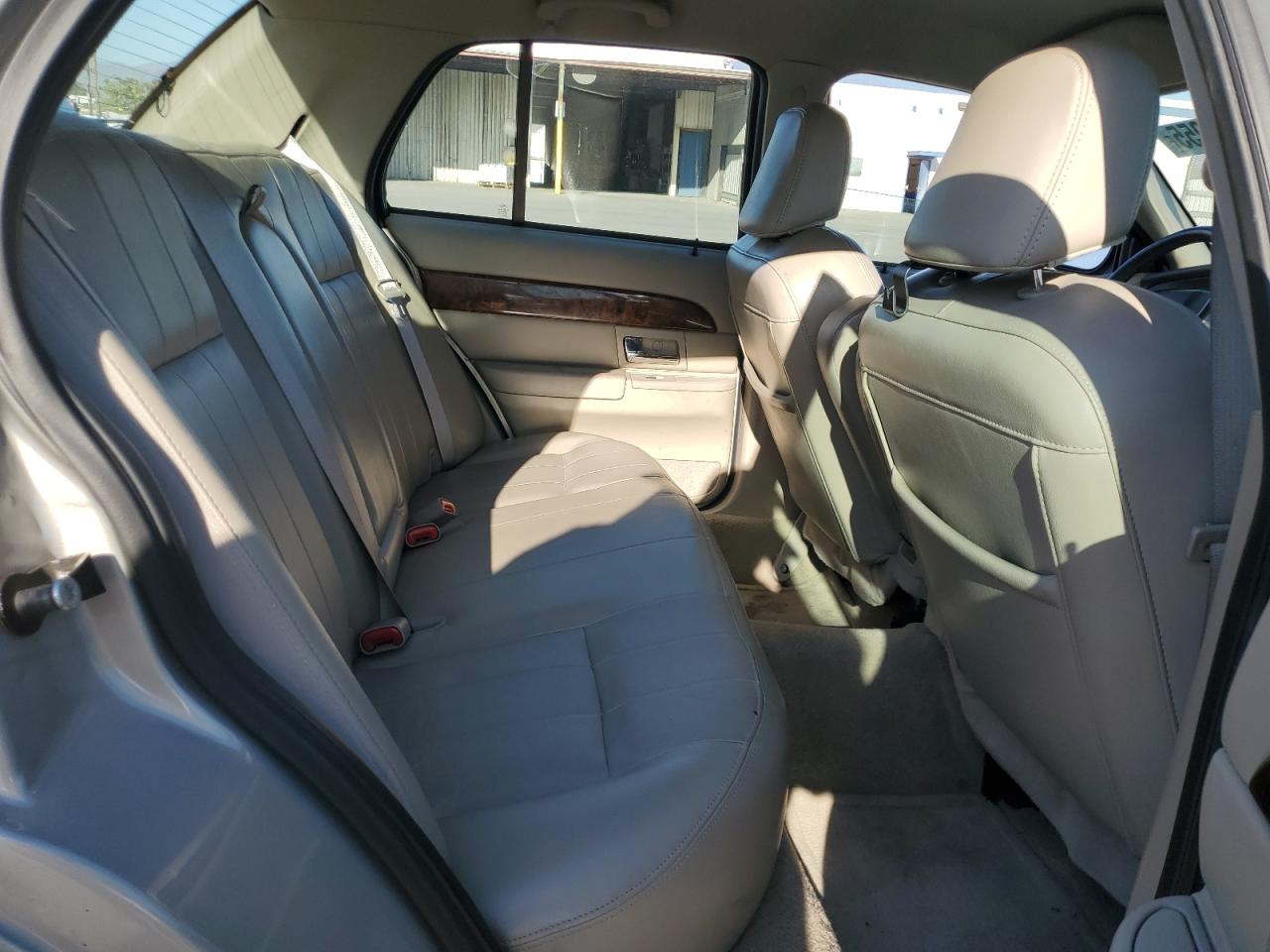 2010 Mercury Grand Marquis Ls VIN: 2MEBM7FV3AX626152 Lot: 85379955