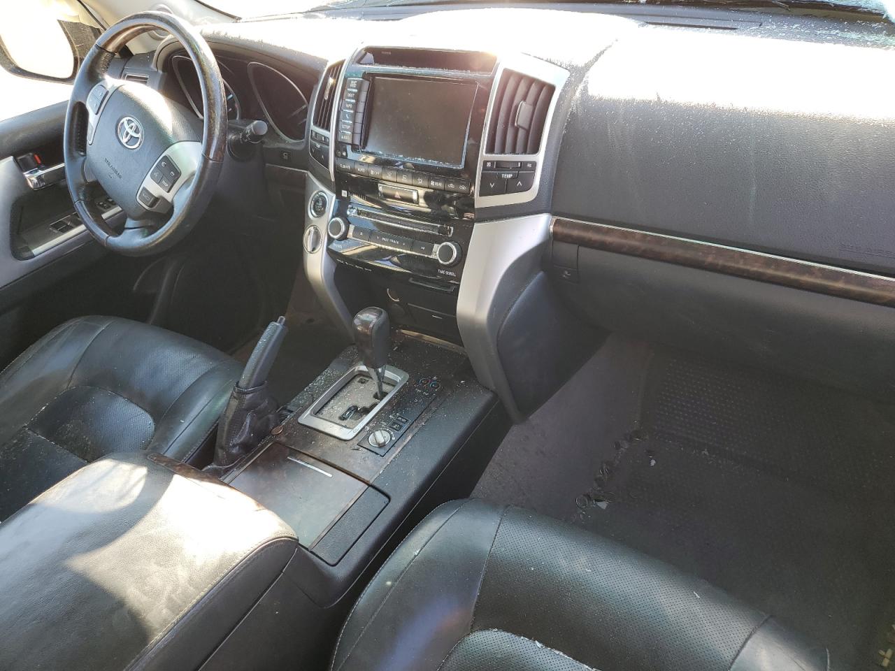 2014 Toyota Land Cruiser VIN: JTMHY7AJ8E4025000 Lot: 85752495