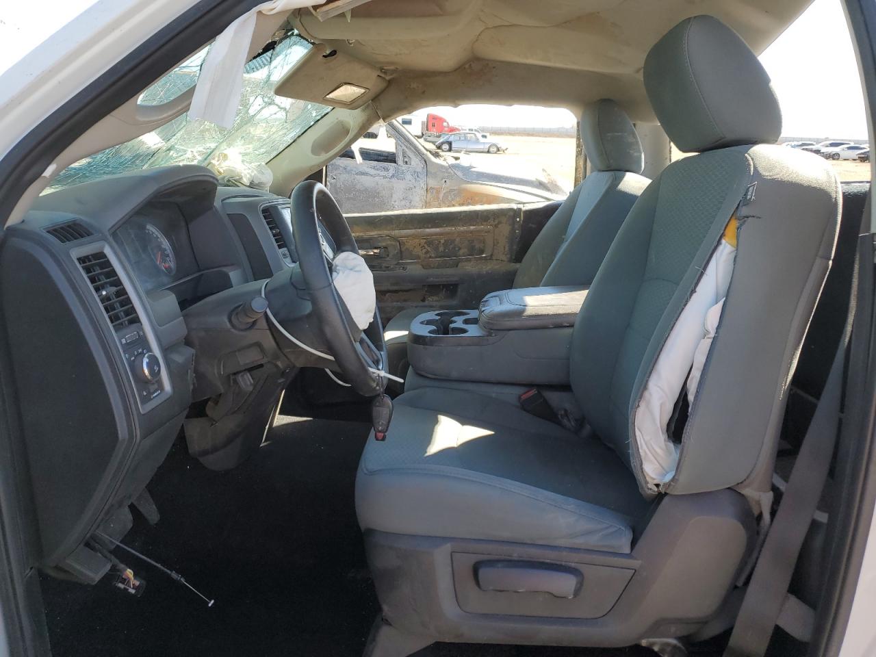 2015 Ram 1500 St VIN: 3C6JR6AG3FG699175 Lot: 82192305