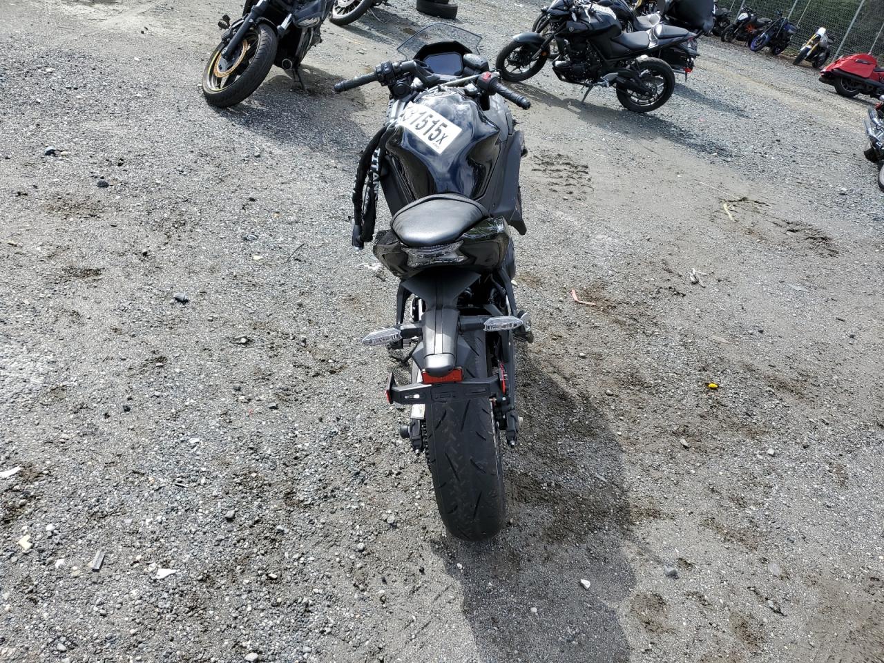 2025 Kawasaki Ex650 R VIN: ML5EXER10SDAF9595 Lot: 82481515