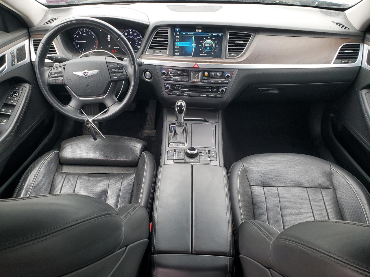 2015 Hyundai Genesis 3.8L VIN: KMHGN4JE5FU091524 Lot: 86187665