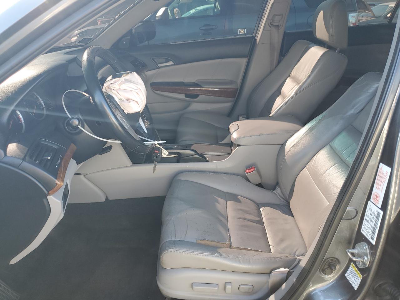 2011 Honda Accord Exl VIN: 1HGCP2F87BA080123 Lot: 84816135