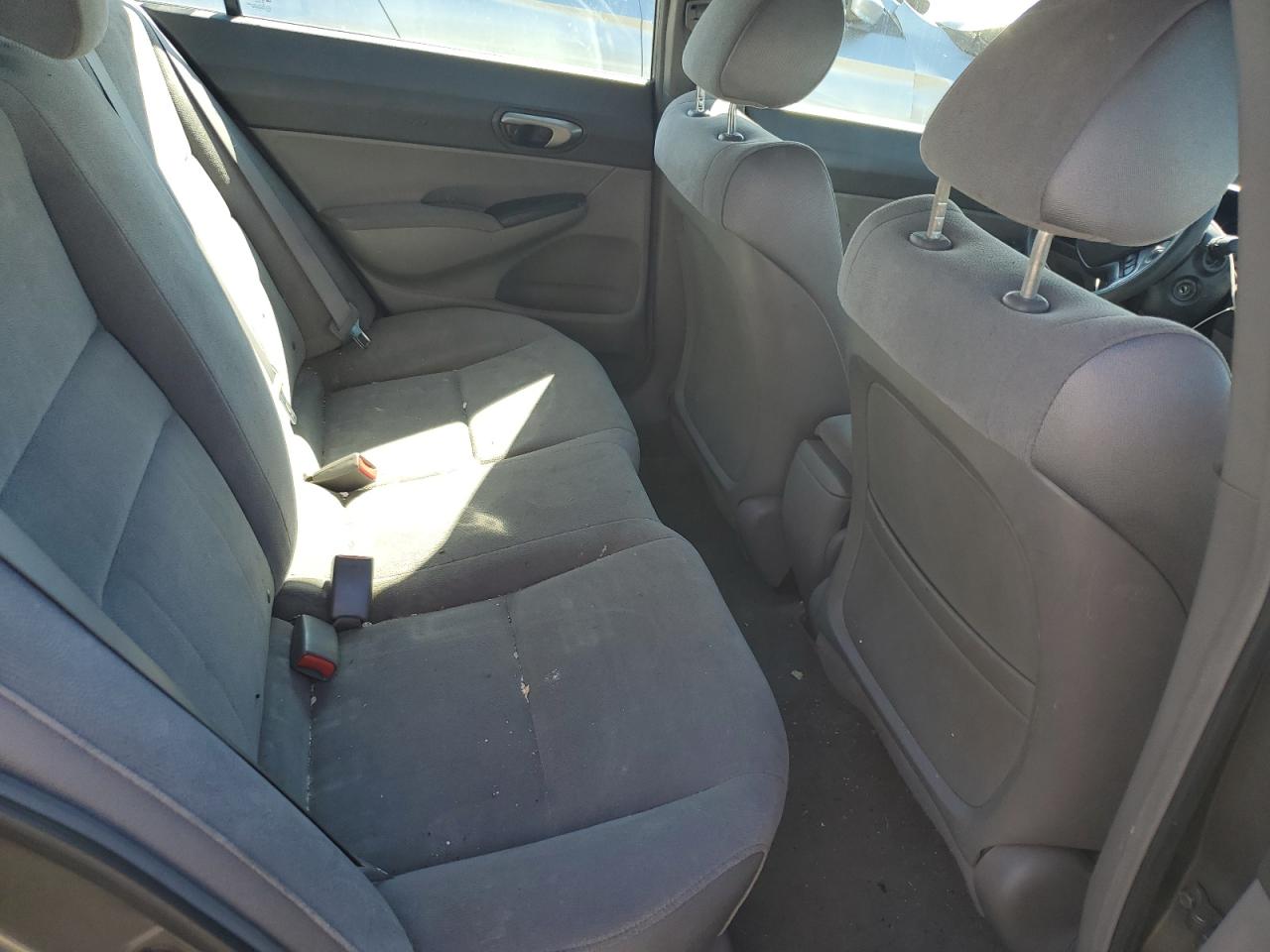 2007 Honda Civic Lx VIN: 1HGFA16517L136437 Lot: 84912015