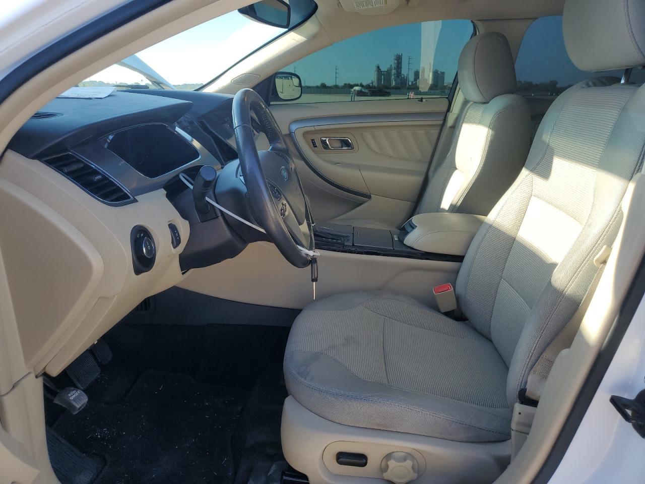 2016 Ford Taurus Sel VIN: 1FAHP2E88GG131712 Lot: 87430915