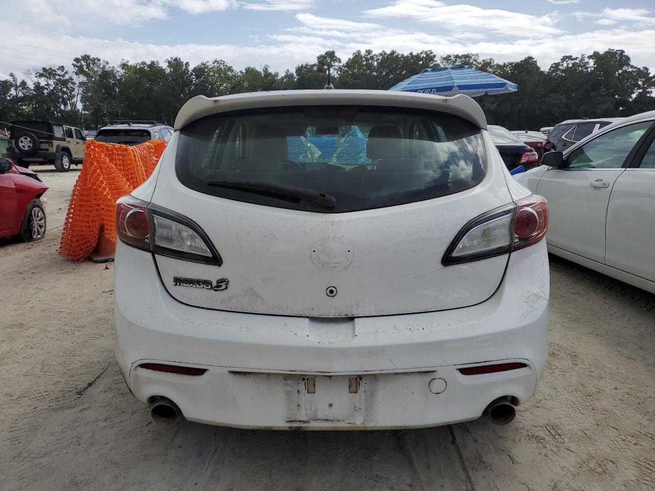 2010 Mazda 3 S VIN: JM1BL1H55A1131183 Lot: 84439555