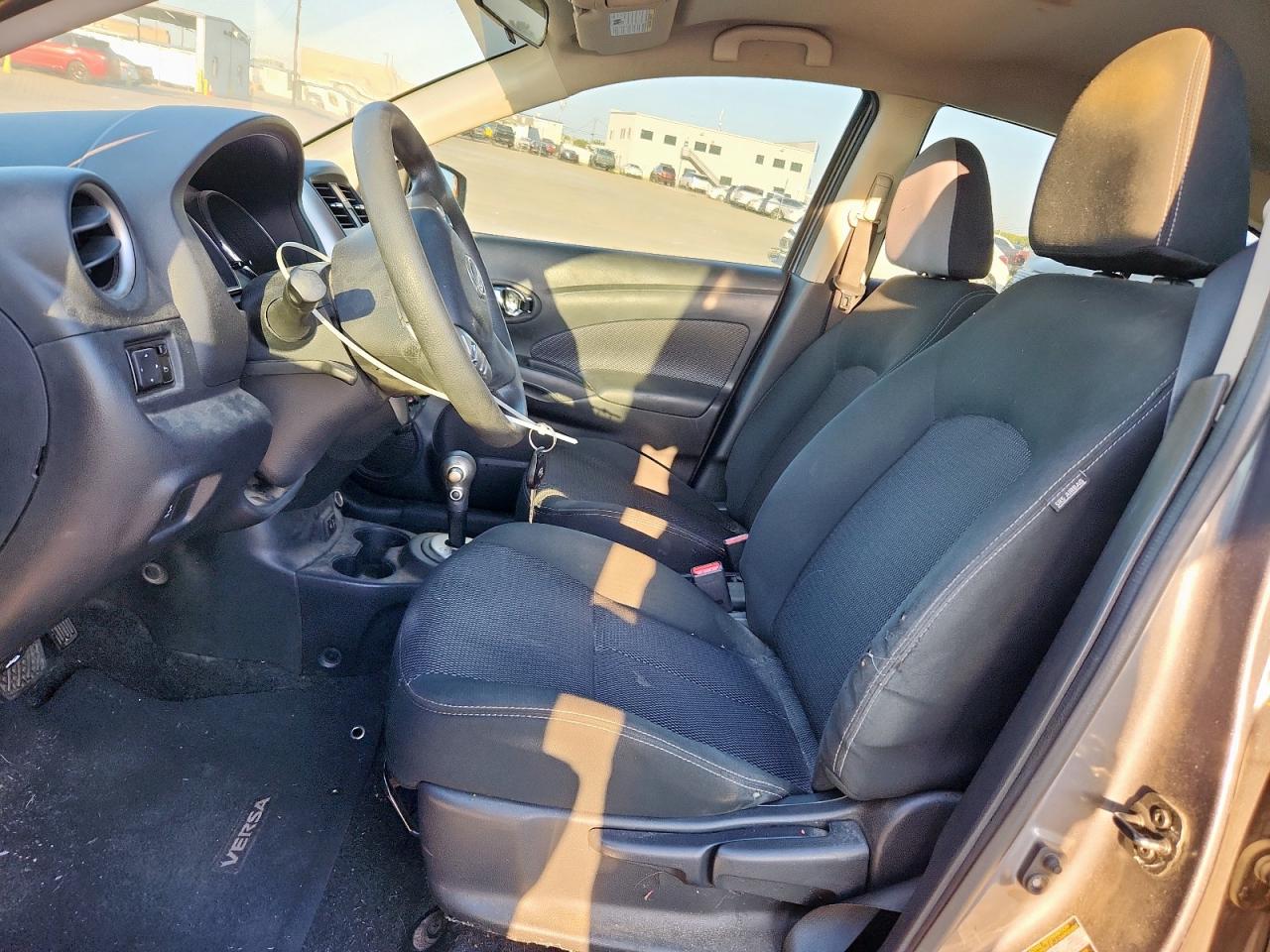 2017 Nissan Versa S VIN: 3N1CN7AP0HL892271 Lot: 84788265