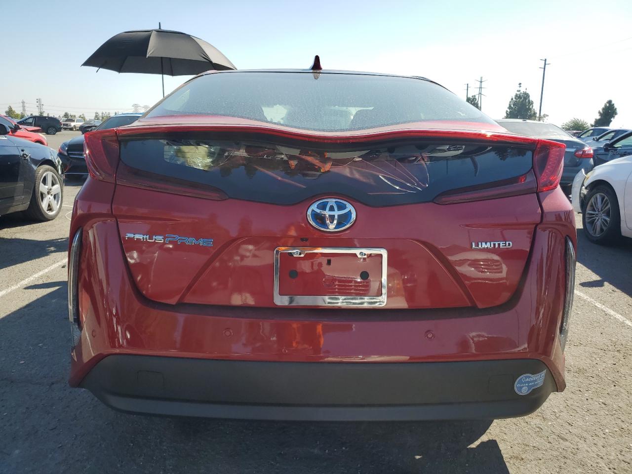 2021 Toyota Prius Prime Le VIN: JTDKAMFP3M3185568 Lot: 85565485