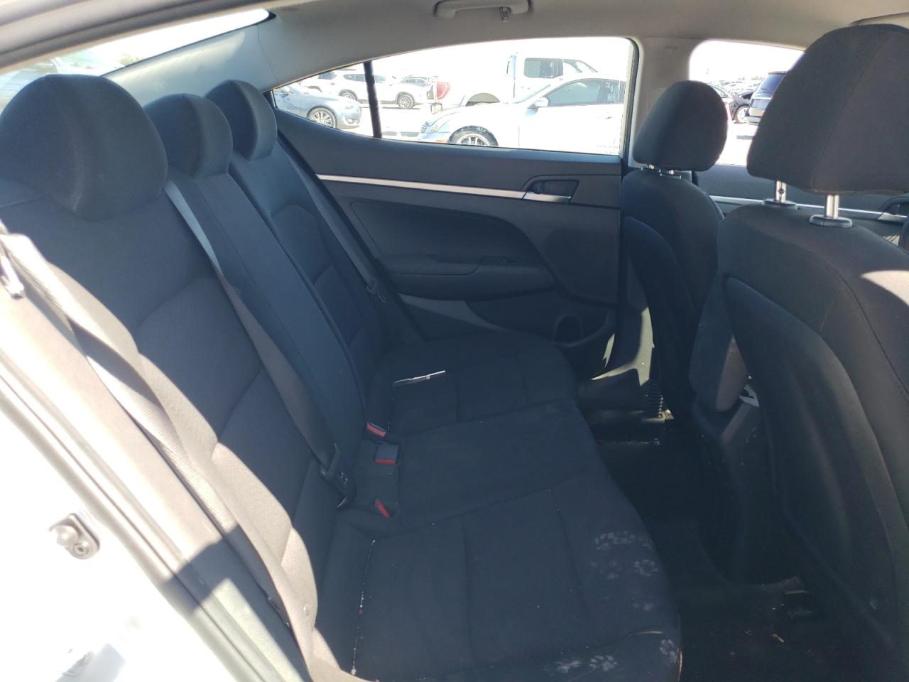 2019 Hyundai Elantra Se VIN: 5NPD74LF5KH418581 Lot: 82282475