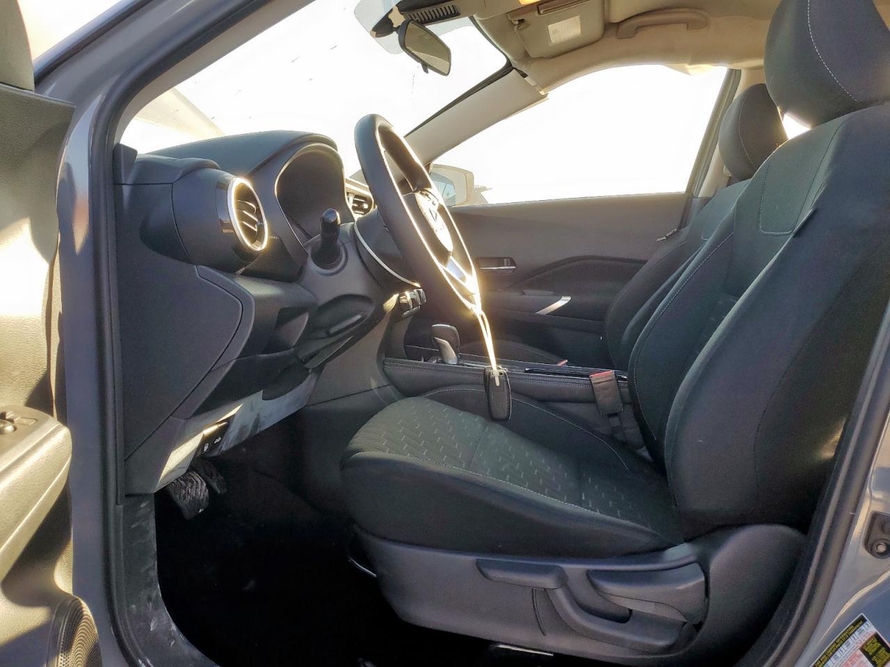 2018 Nissan Kicks S VIN: 3N1CP5CU9JL524890 Lot: 82476625