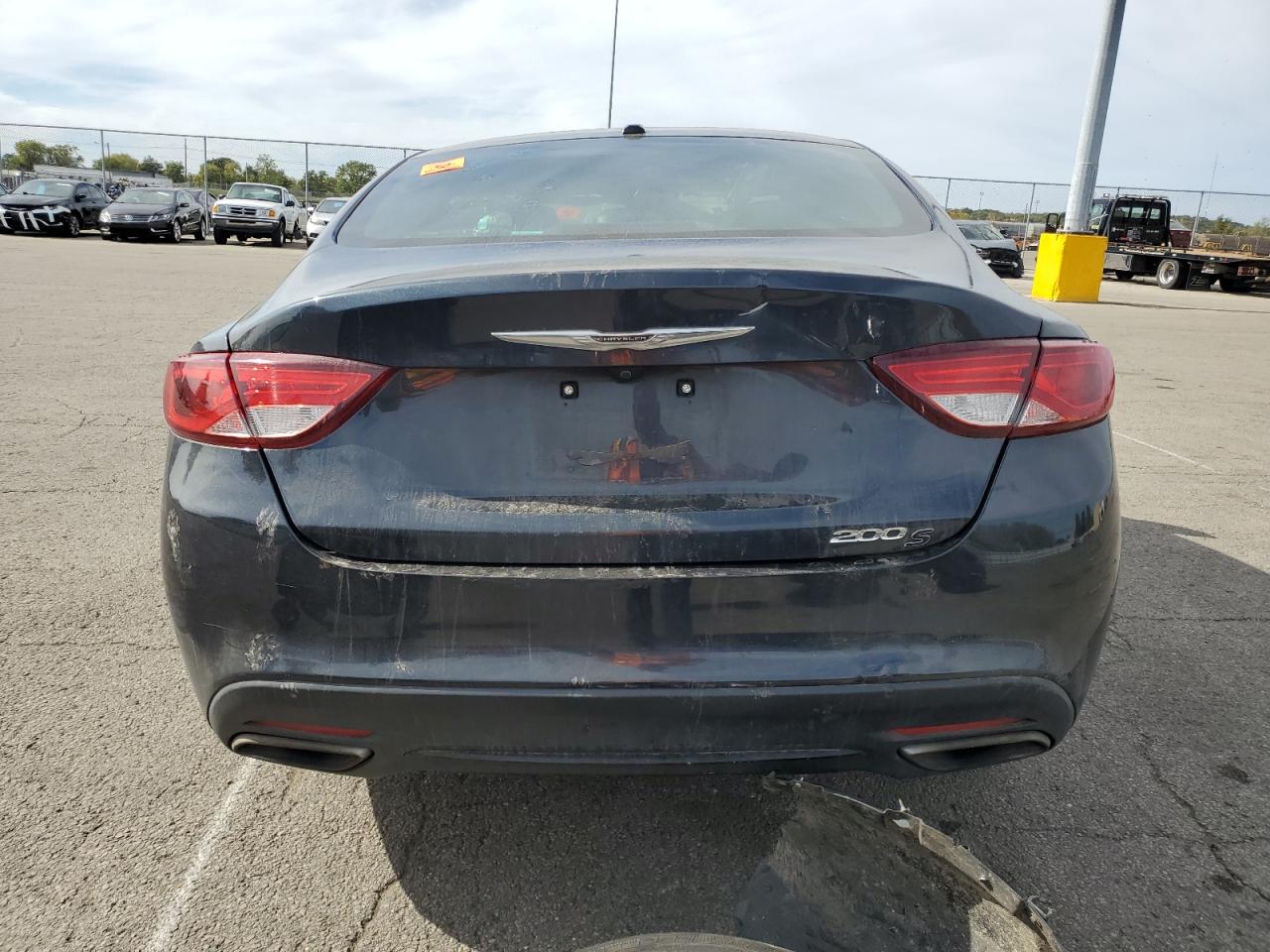 2016 Chrysler 200 S VIN: 1C3CCCBBXGN182909 Lot: 82589215