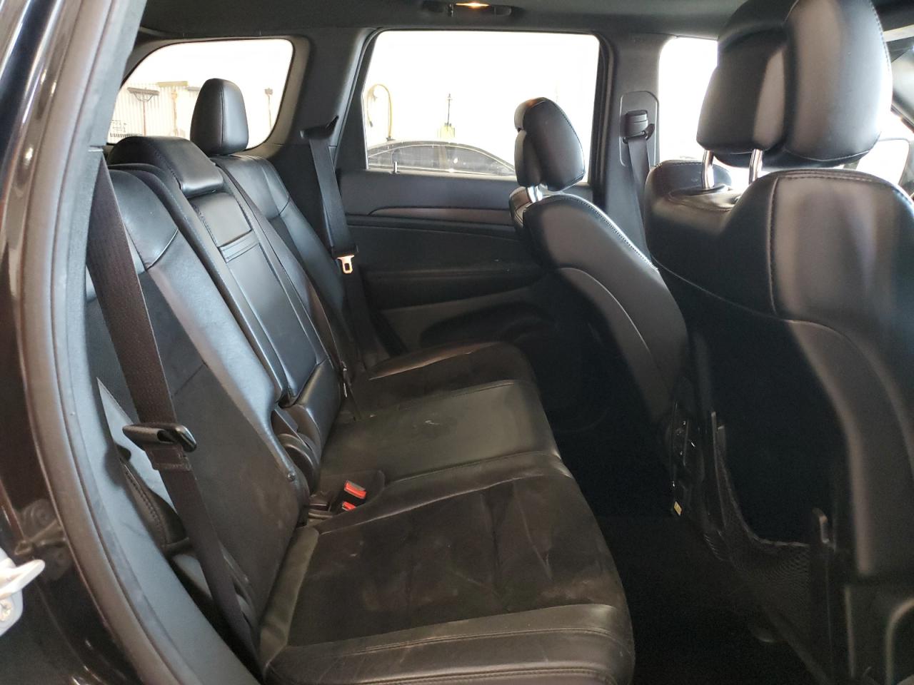 2015 Jeep Grand Cherokee Laredo VIN: 1C4RJFAG3FC742449 Lot: 83937995