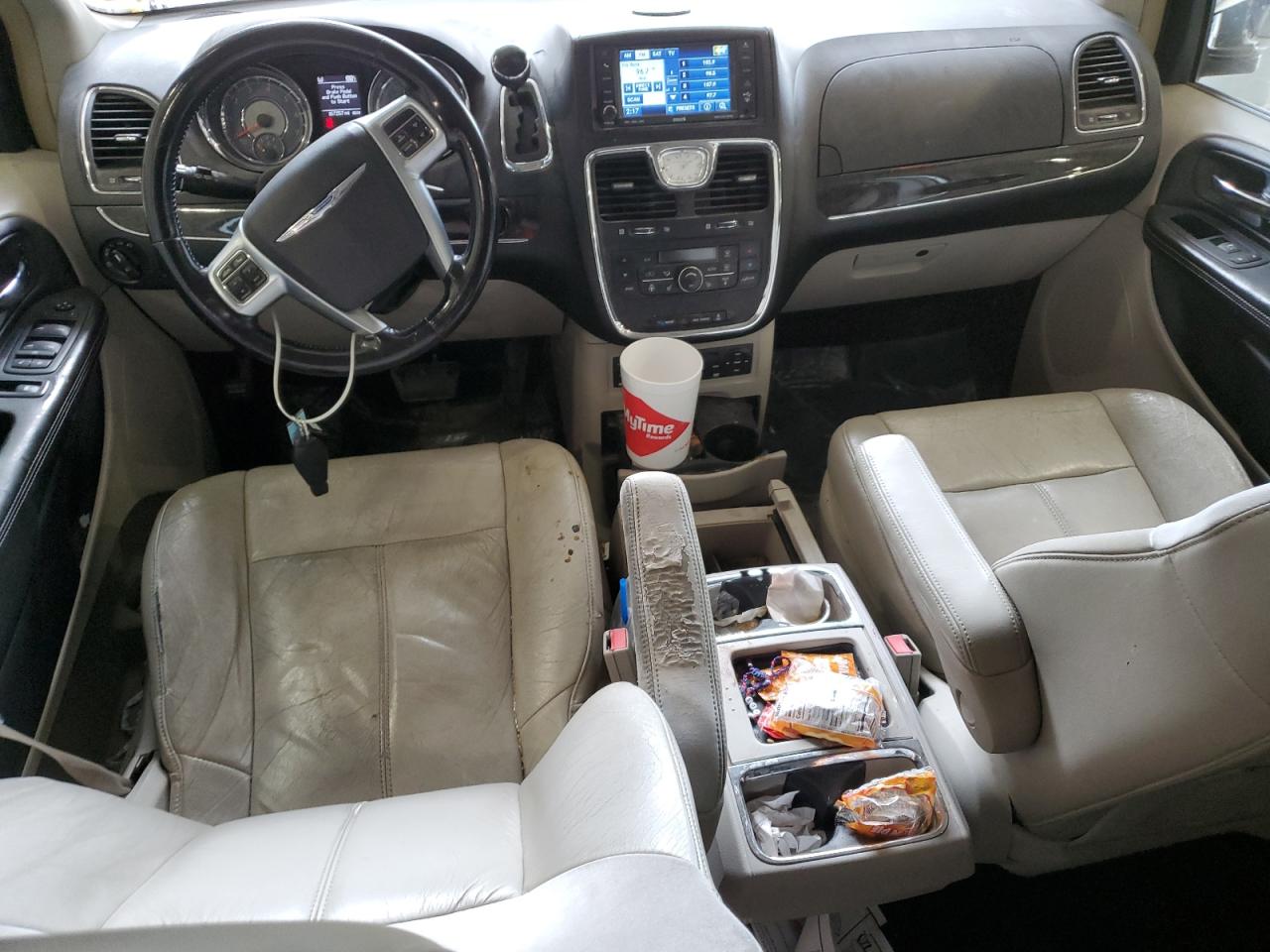 2011 Chrysler Town & Country Limited VIN: 2A4RR6DG0BR610264 Lot: 81920465