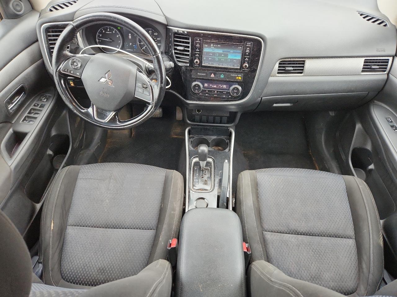 2017 Mitsubishi Outlander Es VIN: JA4AD2A33HZ005644 Lot: 89814565
