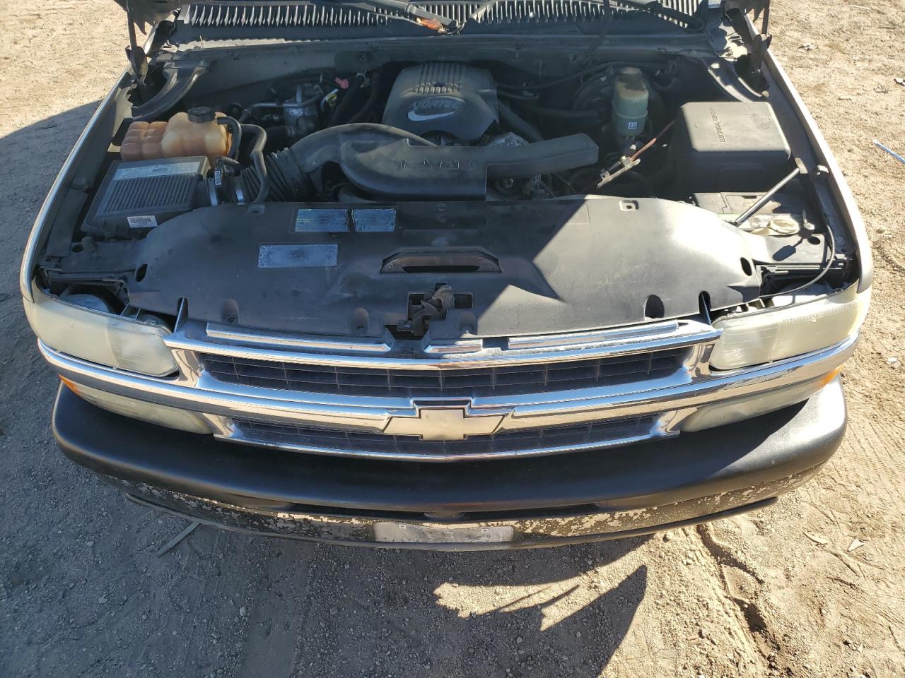 2002 Chevrolet Tahoe C1500 VIN: 1GNEC13V62R212045 Lot: 85407685