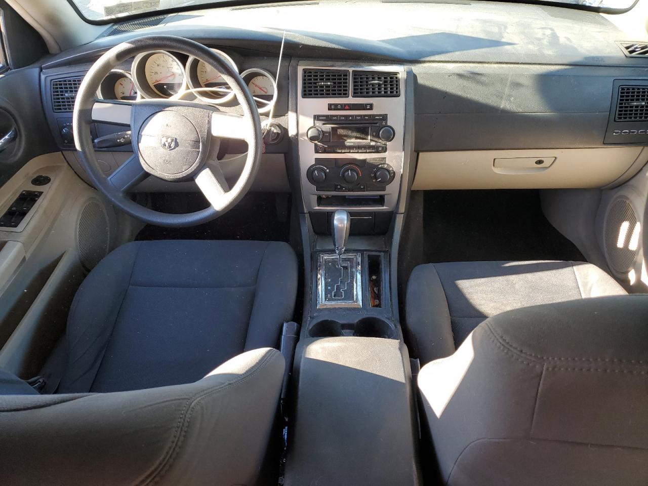 2006 Dodge Magnum Sxt VIN: 2D4FV47V06H442711 Lot: 82548195