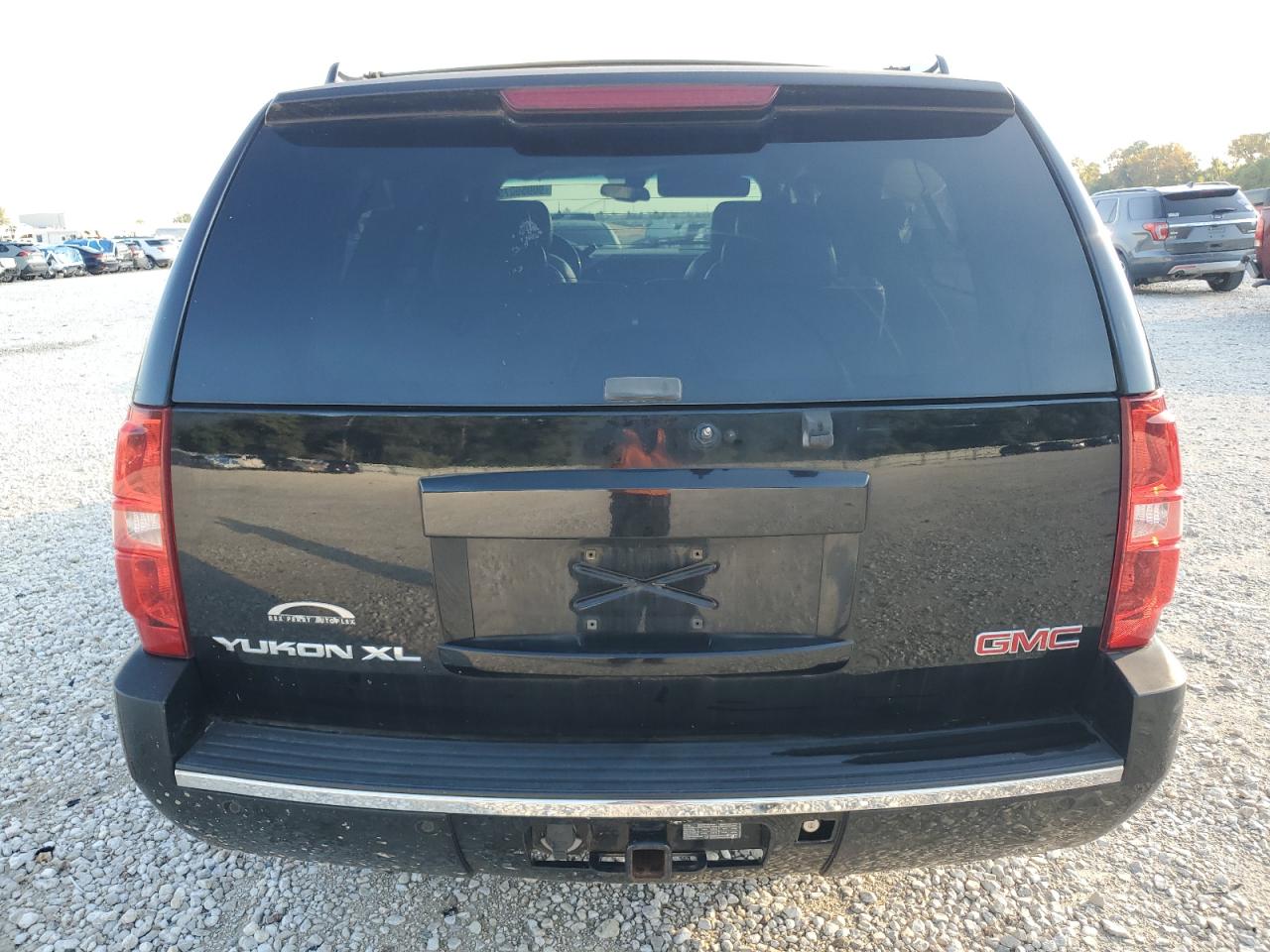 2007 GMC Yukon Xl Denali VIN: 1GKFK66867J193607 Lot: 90059075