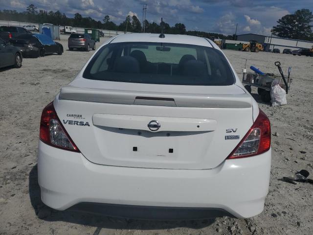  NISSAN VERSA 2019 Белы