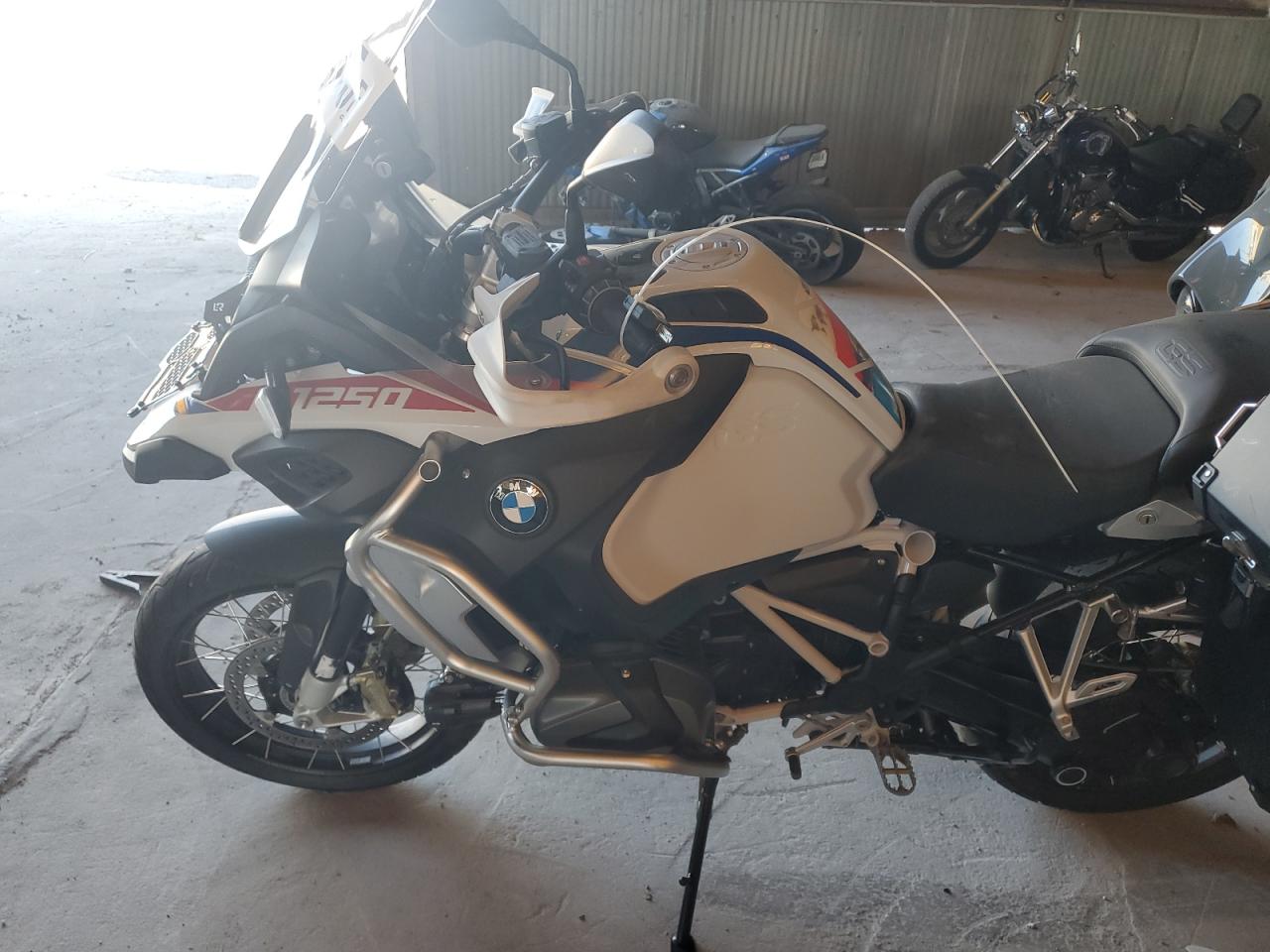 2023 BMW R 1250 Gs Adventure VIN: WB10M1301P6G60450 Lot: 85942405