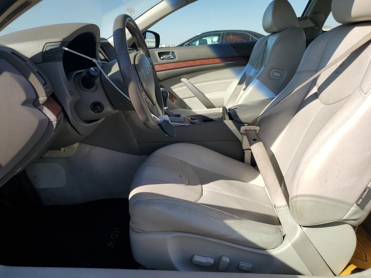 2011 Infiniti G37 Base VIN: JN1CV6EK3BM210893 Lot: 85318485