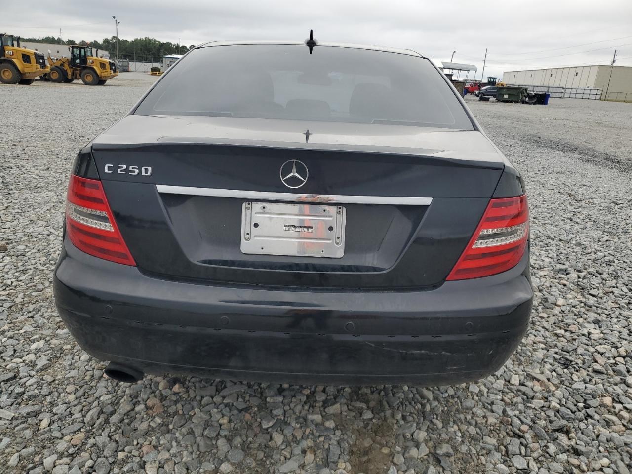 2013 Mercedes-Benz C 250 VIN: WDDGF4HB0DR262747 Lot: 82249645