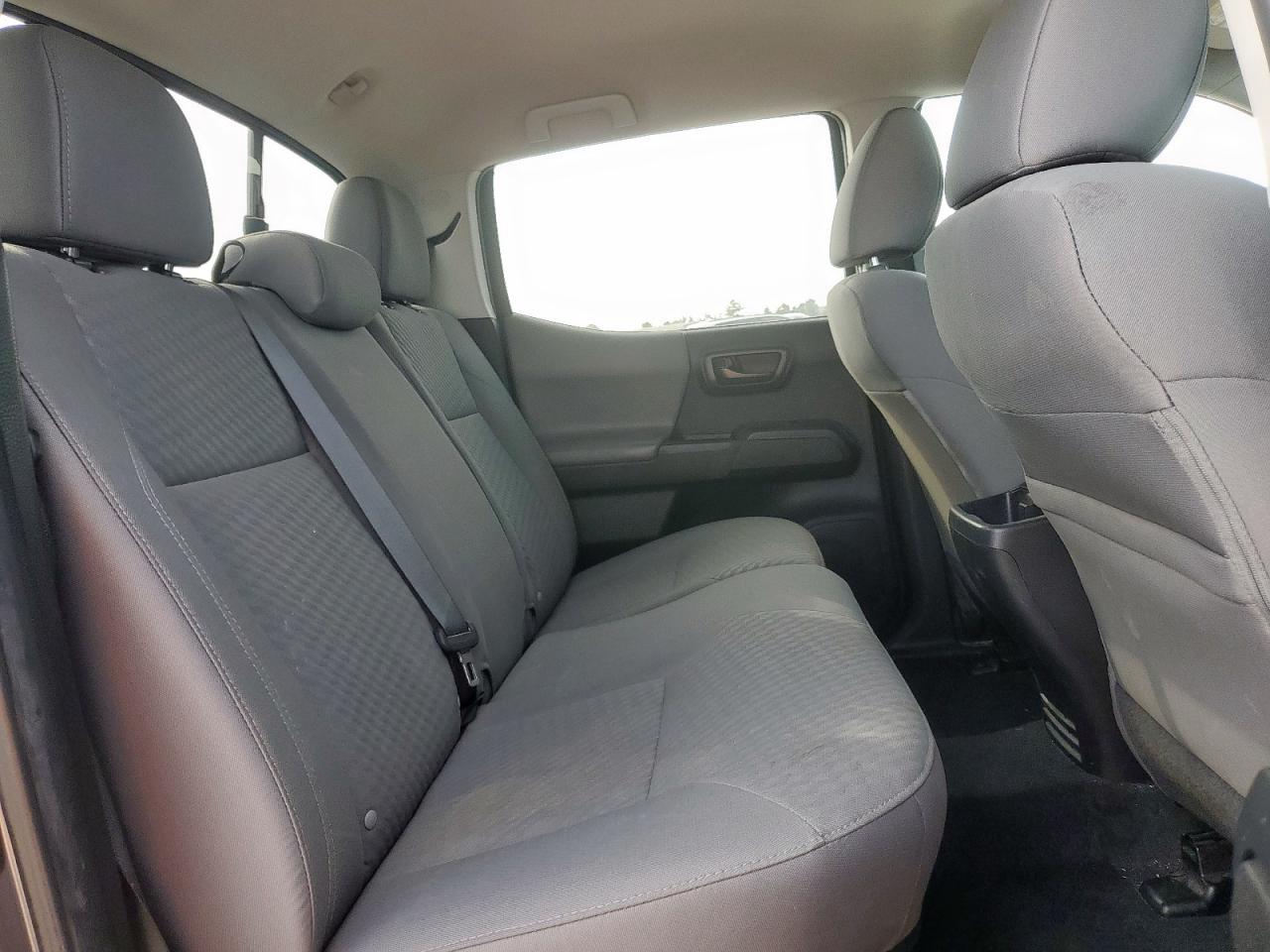 2022 Toyota Tacoma Double Cab VIN: 3TYAX5GN9NT057613 Lot: 71530185