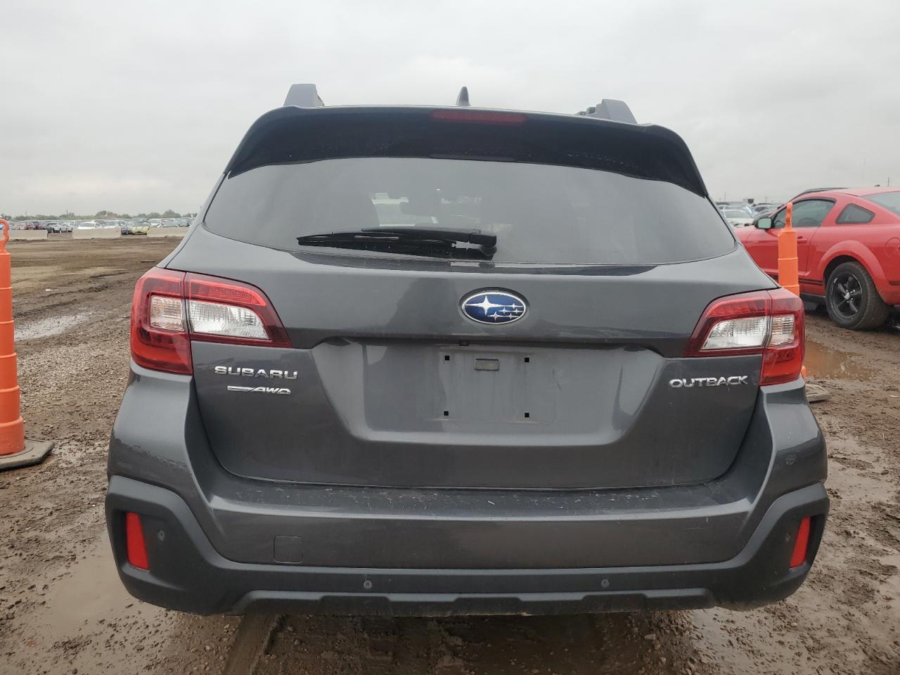 2018 Subaru Outback 2.5I Limited VIN: 4S4BSANC8J3373827 Lot: 85732875