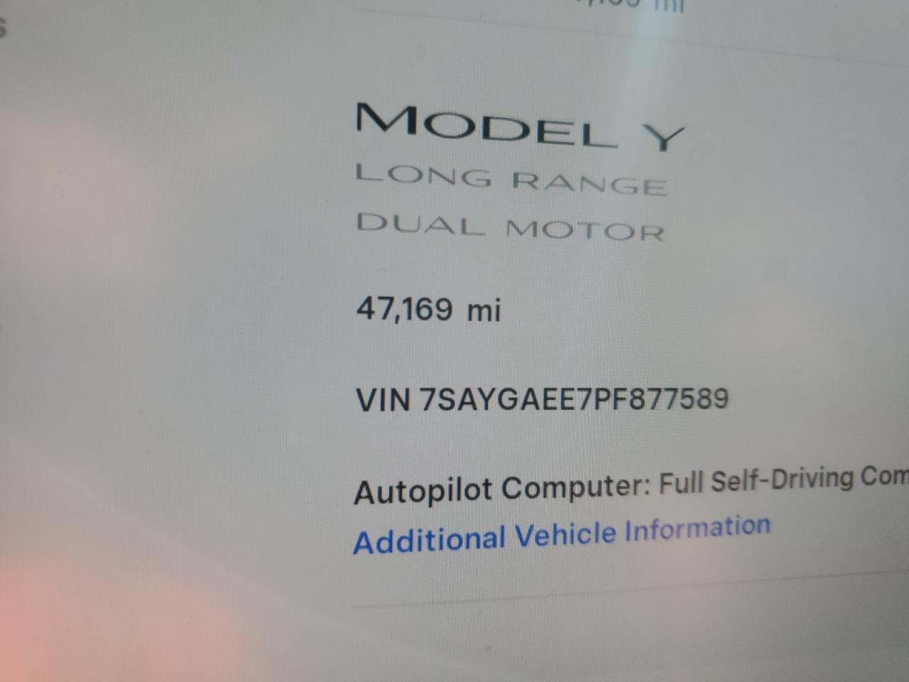 2023 Tesla Model Y VIN: 7SAYGAEE7PF877589 Lot: 87102585