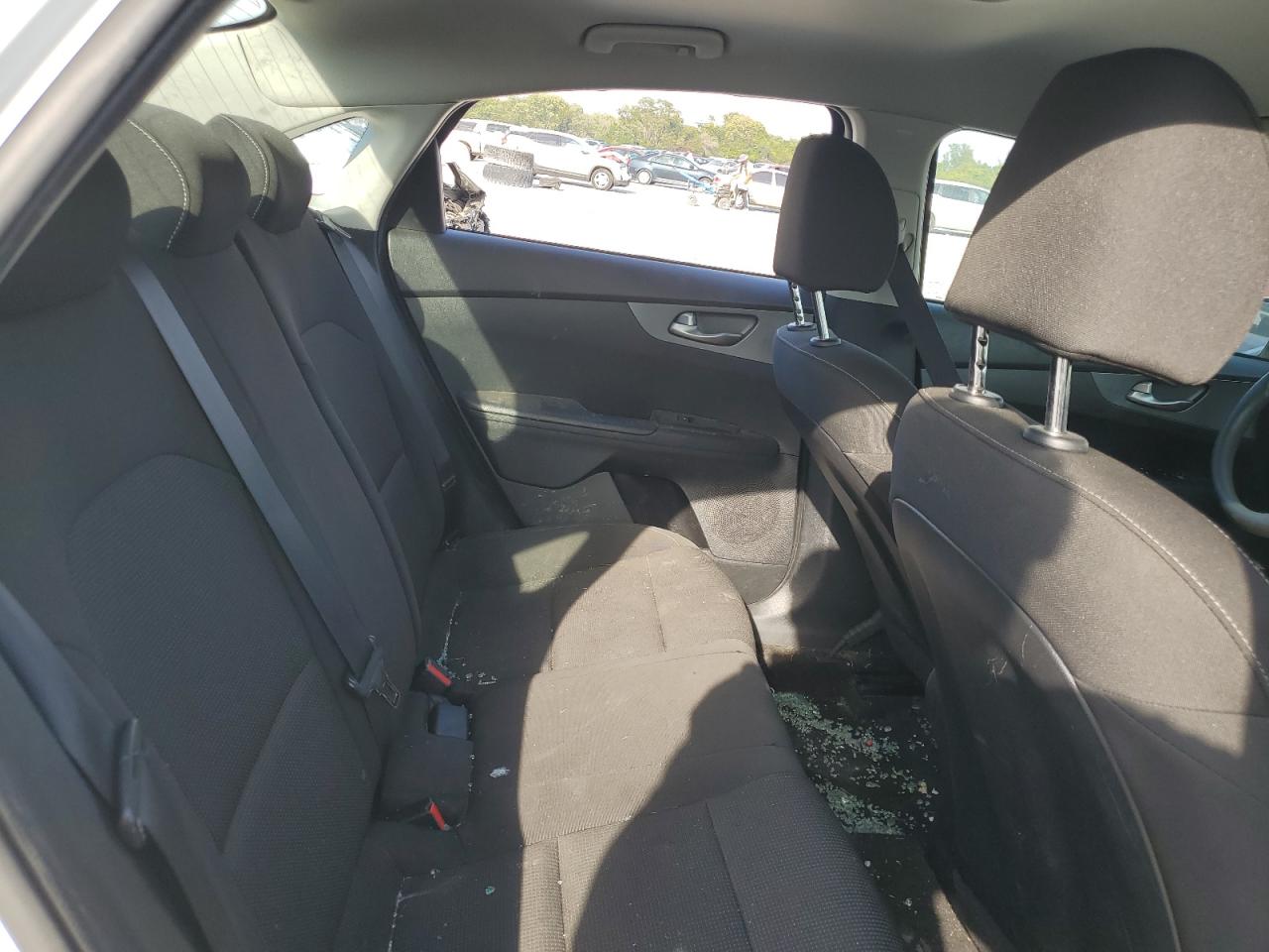 2020 Kia Forte Fe VIN: 3KPF24AD0LE261105 Lot: 84242625