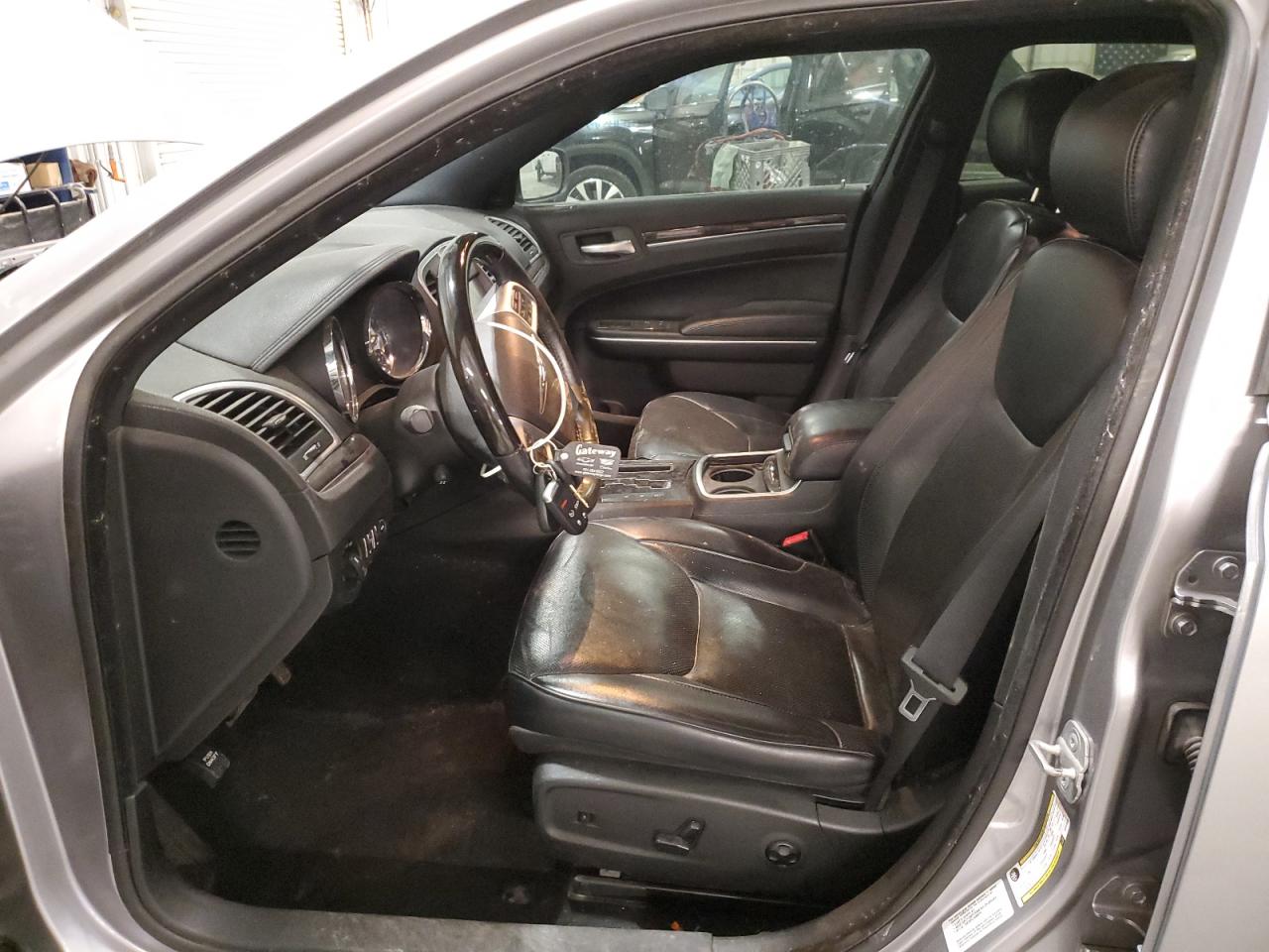 2013 Chrysler 300C VIN: 2C3CCAKTXDH651613 Lot: 85350575