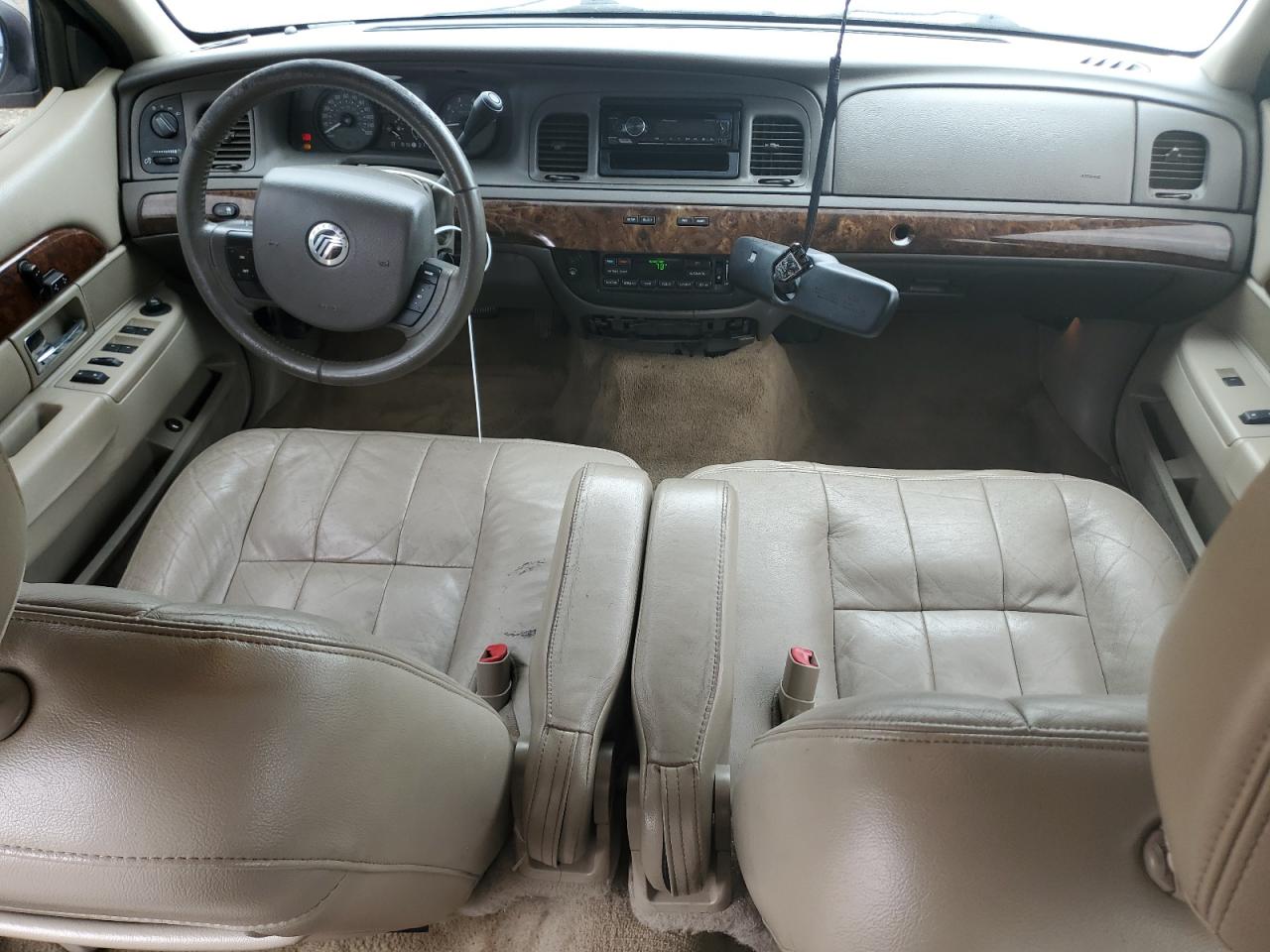 2010 Mercury Grand Marquis Ls VIN: 2MEBM7FV2AX626269 Lot: 82352775