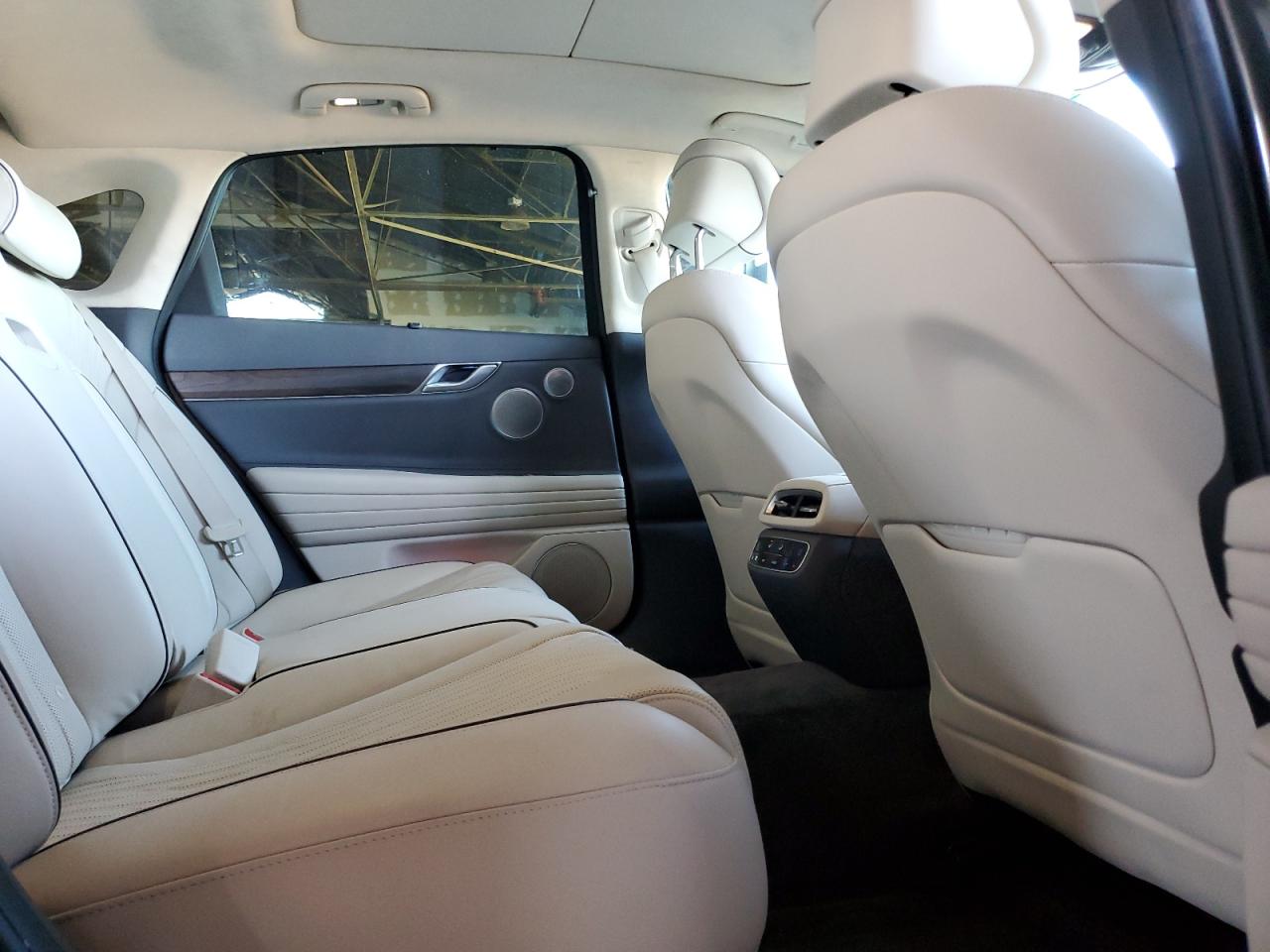 2021 Genesis G80 Base VIN: KMTGC4SD2MU047270 Lot: 85398385