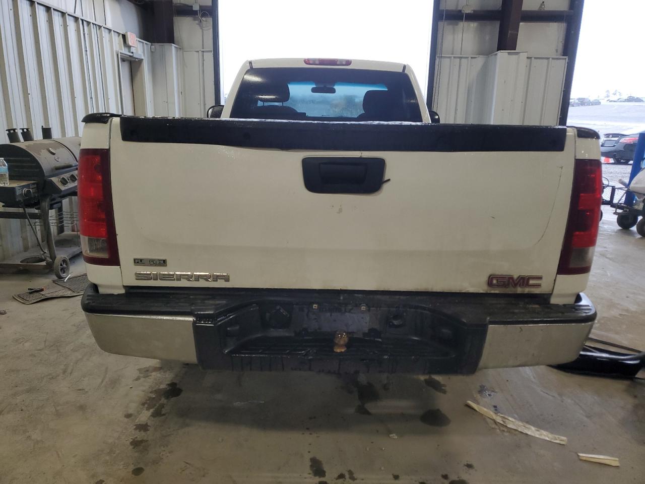 2011 GMC Sierra K1500 VIN: 1GTN2TEA5BZ308136 Lot: 90122585