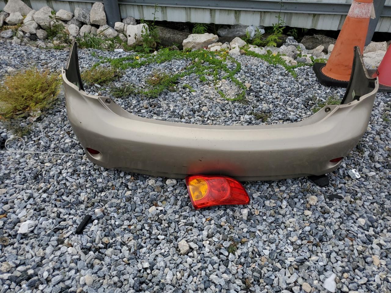 2010 Toyota Corolla Base VIN: 1NXBU4EE3AZ222787 Lot: 86151955