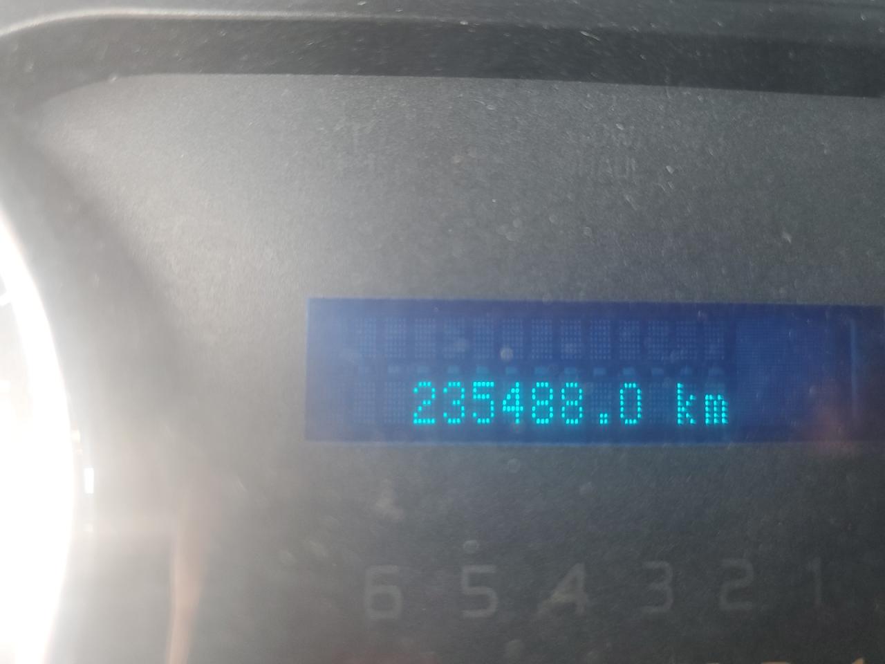 car-image car-image