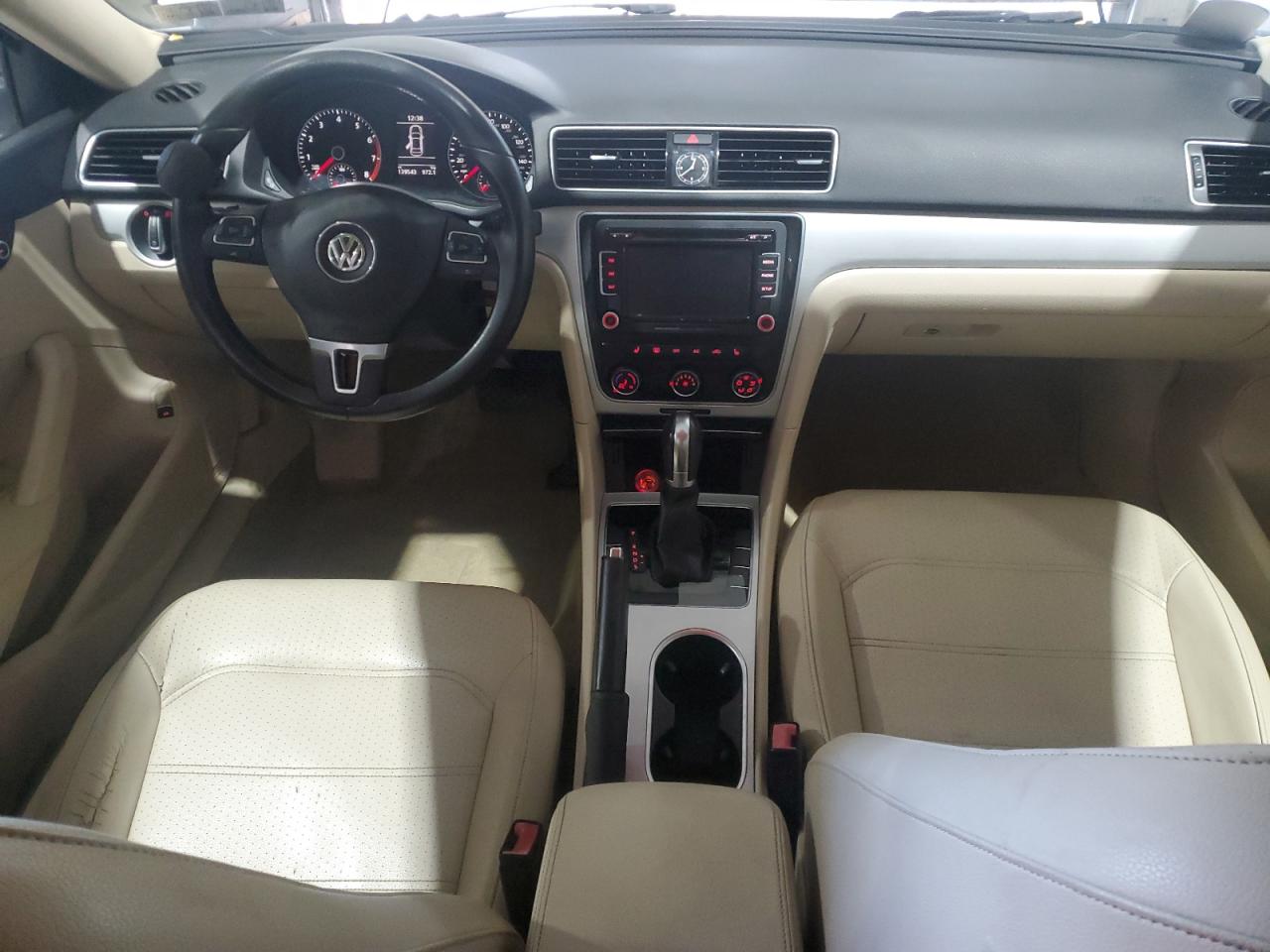 2013 Volkswagen Passat Se VIN: 1VWBP7A36DC038629 Lot: 85191155