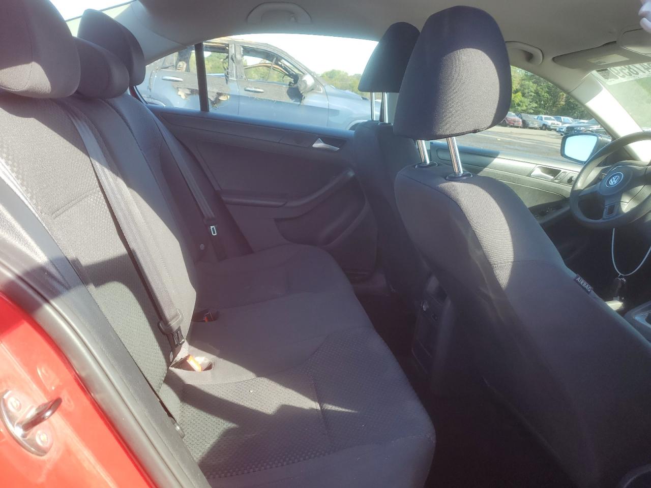 2014 Volkswagen Jetta Base VIN: 3VW2K7AJ4EM221217 Lot: 85478595