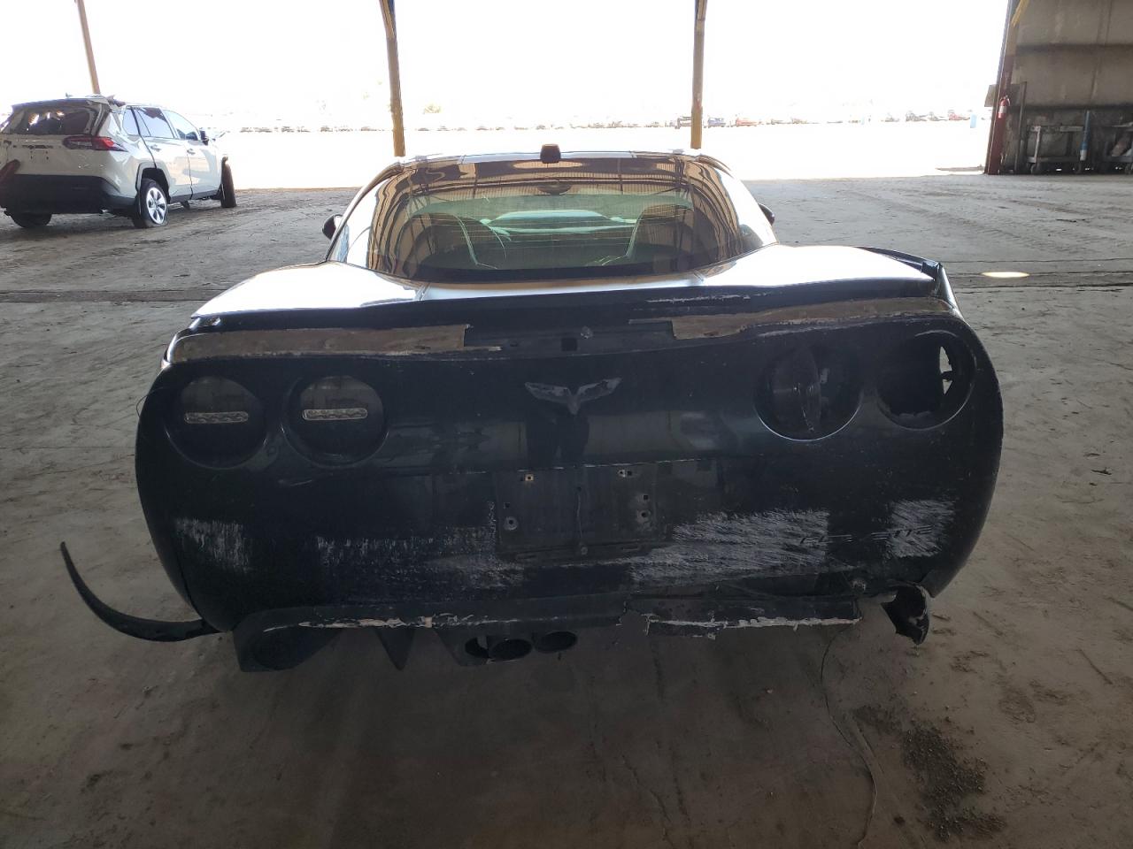 1G1YY24U955112366 2005 Chevrolet Corvette