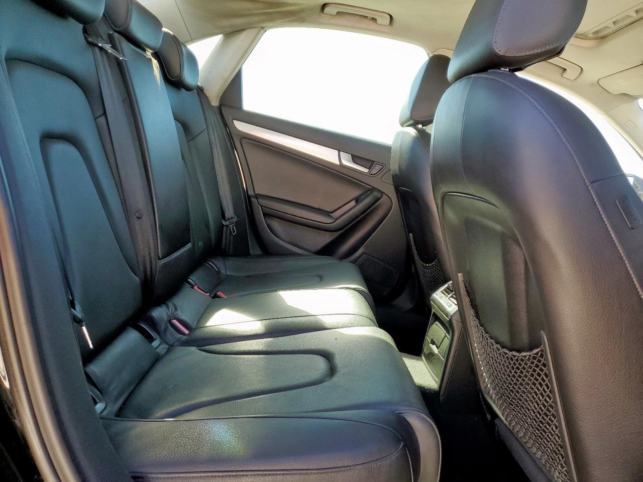 2010 Audi A4 Premium Plus VIN: WAUEFAFL6AN008598 Lot: 90596155