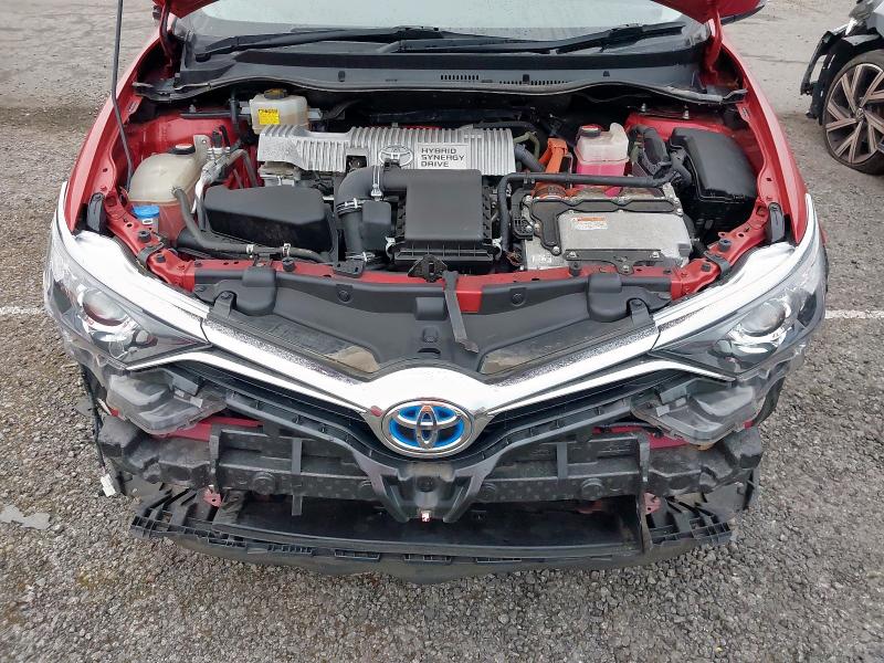 2015 TOYOTA AURIS 1.8 HYBRID DESIGN 5DR CVT