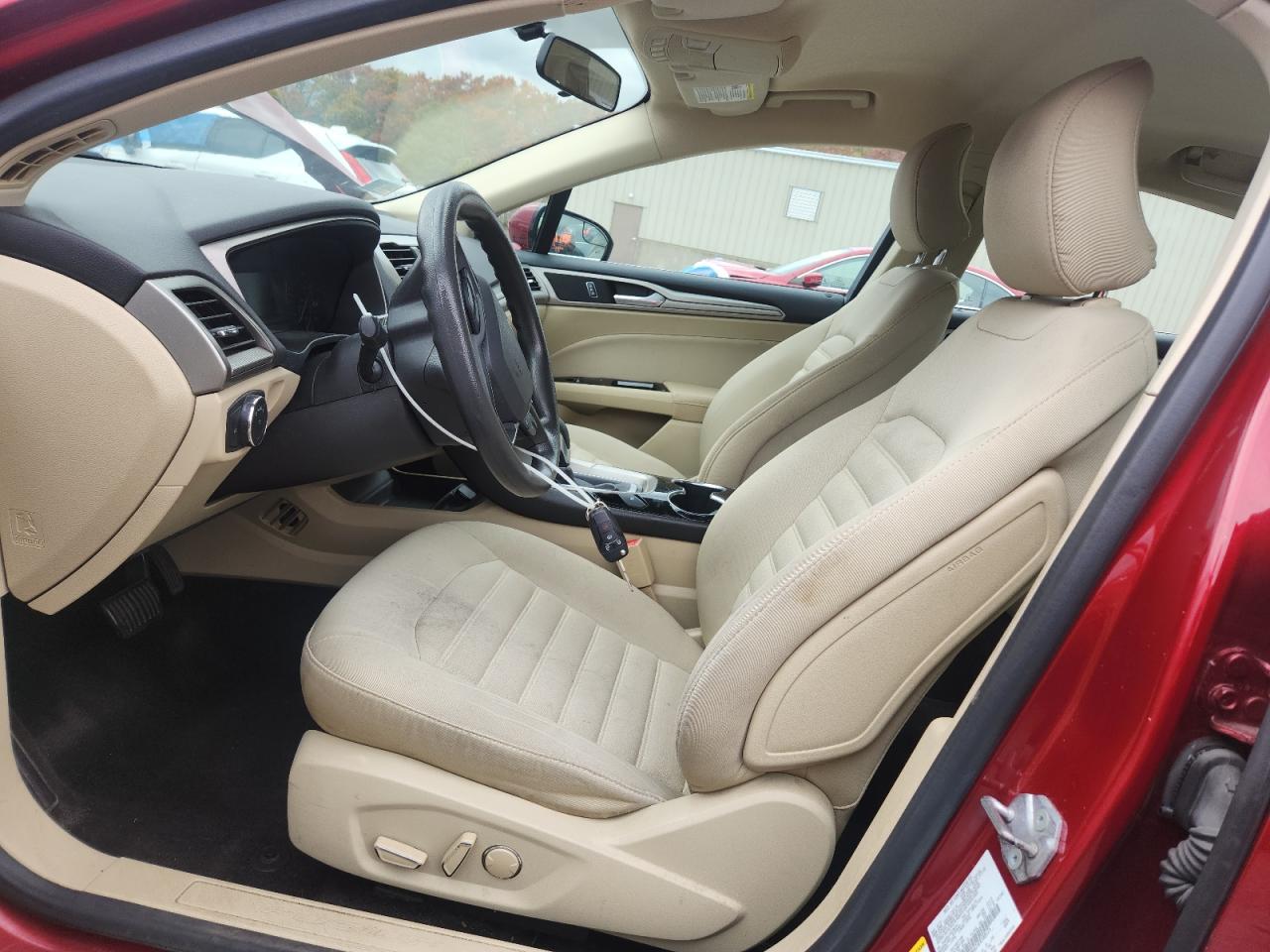 2015 Ford Fusion Se VIN: 3FA6P0H74FR188575 Lot: 90361995