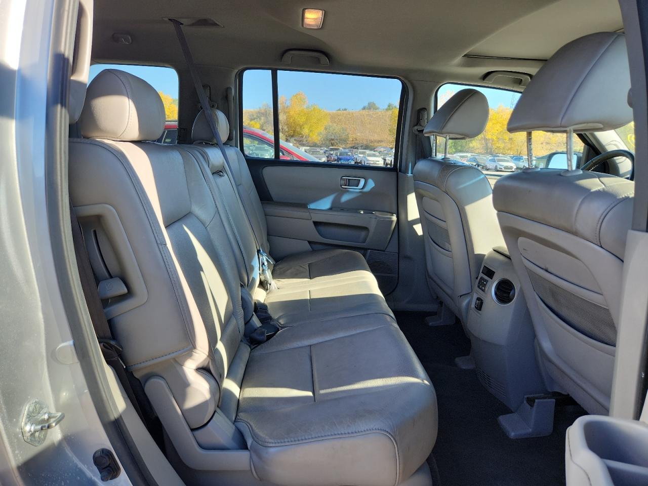 2011 Honda Pilot Exl VIN: 5FNYF4H56BB017897 Lot: 87087275