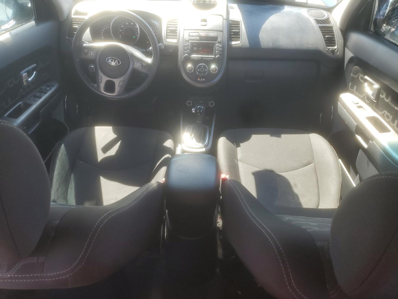 2013 Kia Soul + VIN: KNDJT2A62D7557192 Lot: 82186355