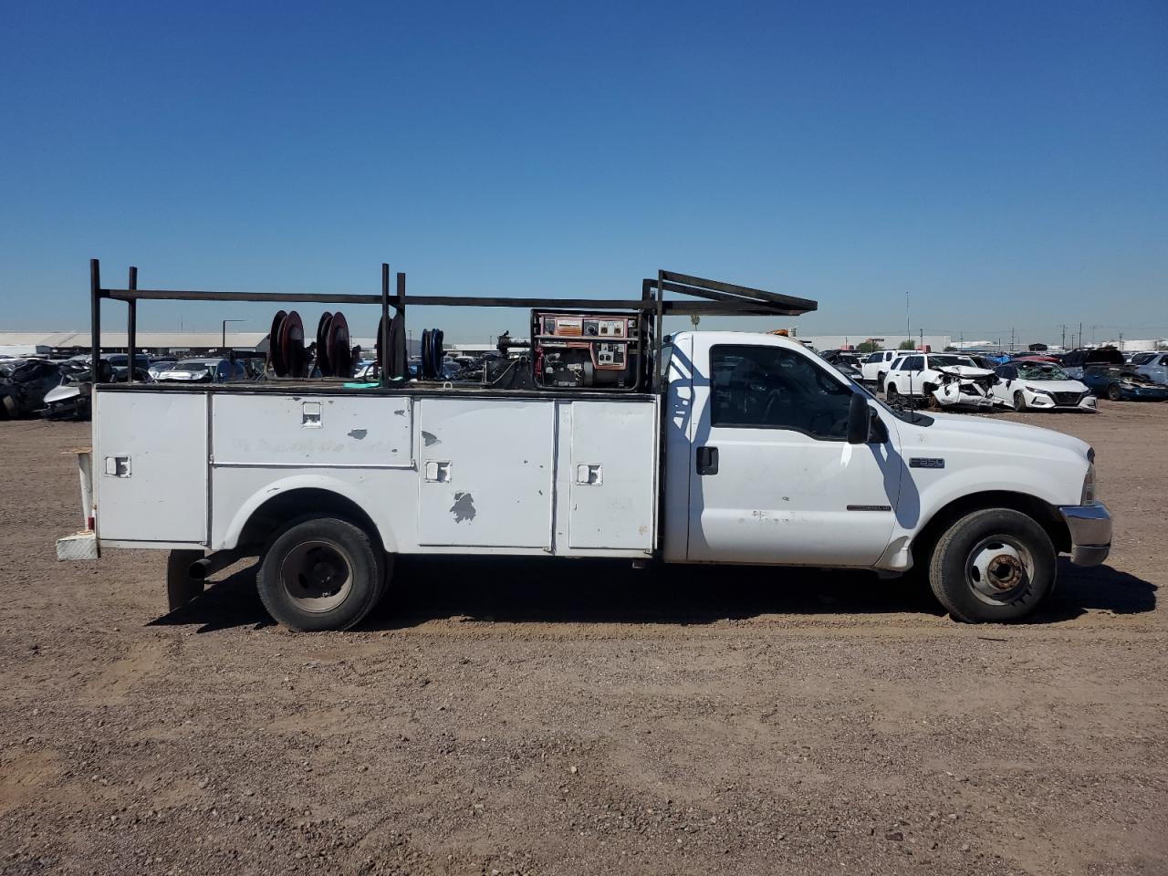 2000 Ford F350 Super Duty VIN: 1FDWF36F5YEC96021 Lot: 85332405