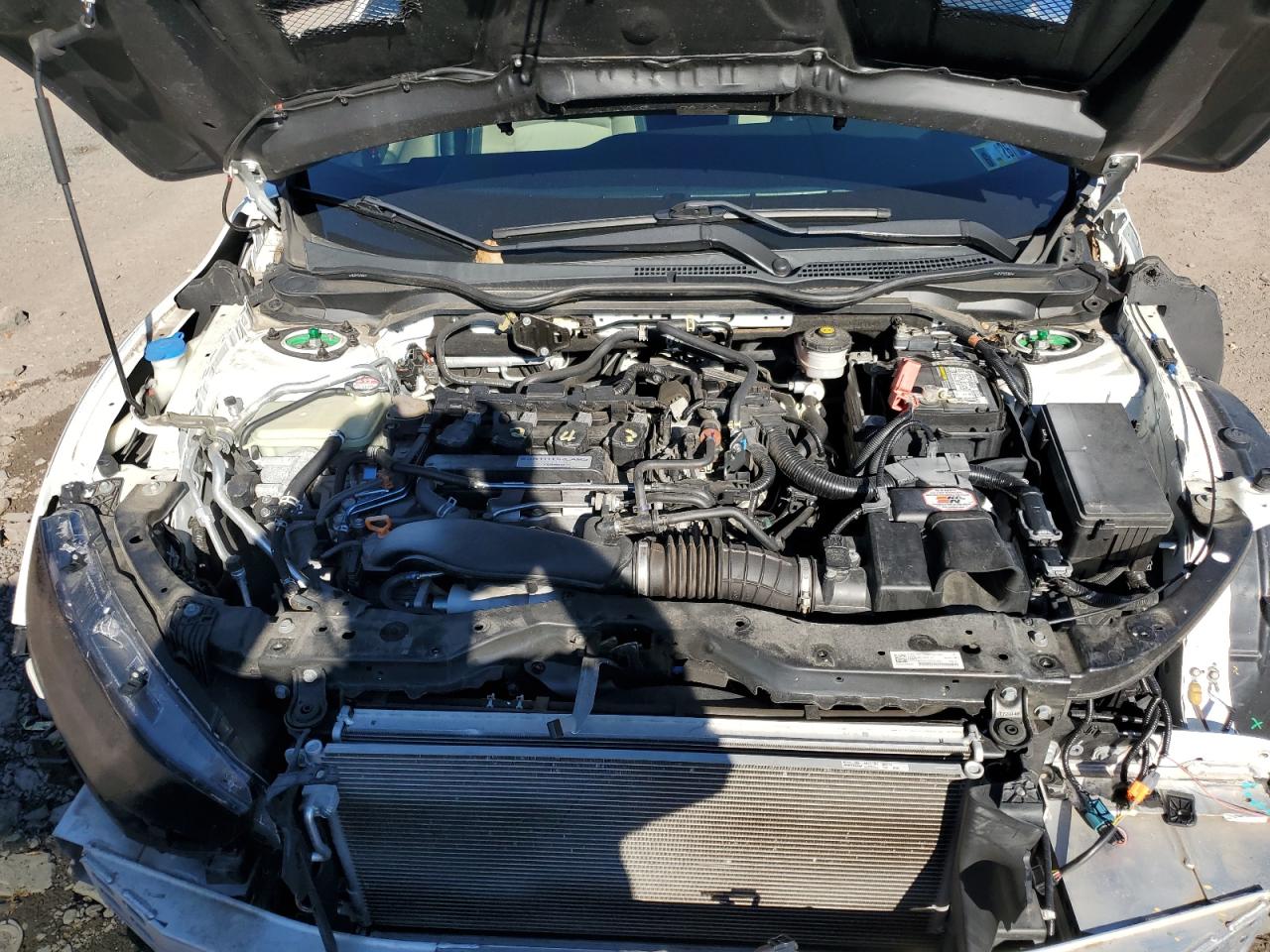 2018 Honda Civic Sport VIN: SHHFK7G42JU217332 Lot: 84747195