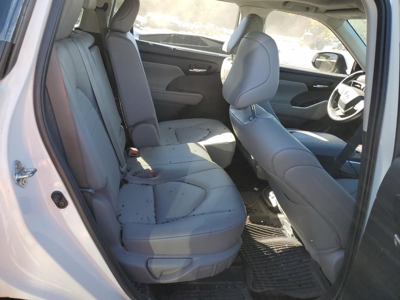 2023 Toyota Highlander L VIN: 5TDKDRBH6PS021186 Lot: 86798335